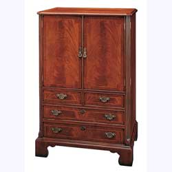 Queen Anne Commode