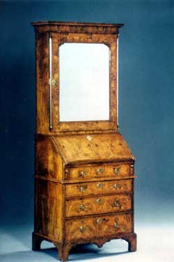 Bureau Cabinet