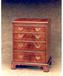 Georgian Style Chest of Drawers