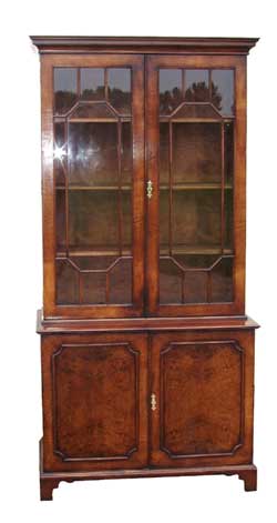 Georgian Bookcase / Display Cabinet